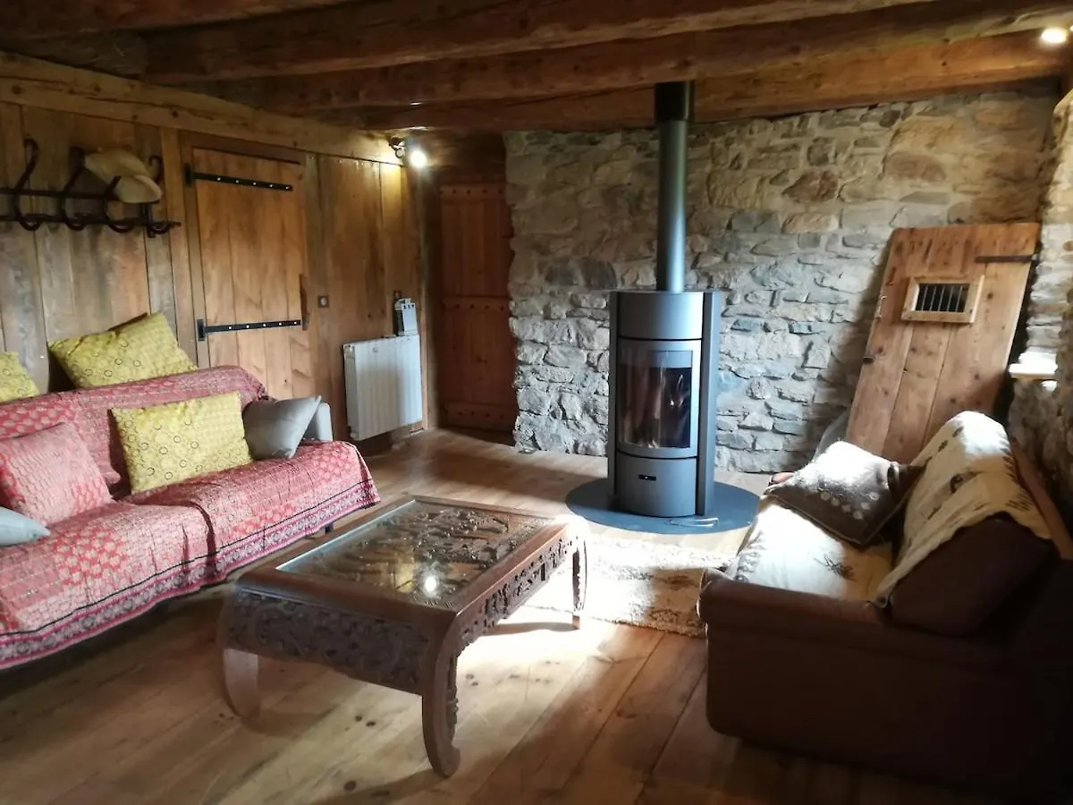 Gite Ha-Py Belle Vue Campan Сasa de vacaciones